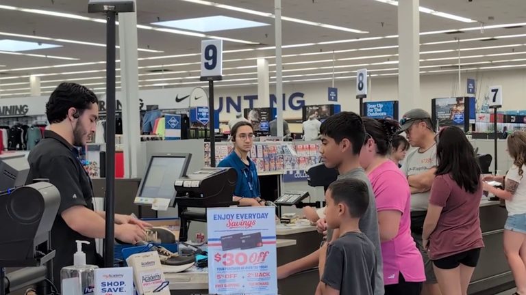 San Antonio Kids Get 200 Shopping Spree