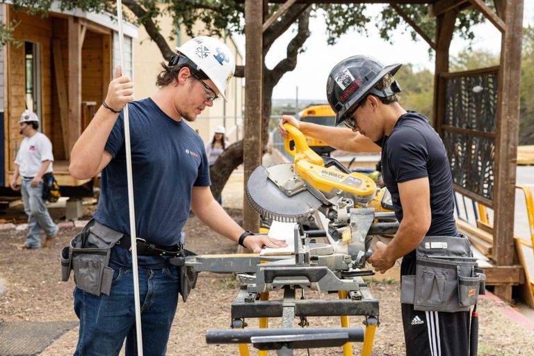 San Antonio Schools See Rise In Trade Medical Program Applications