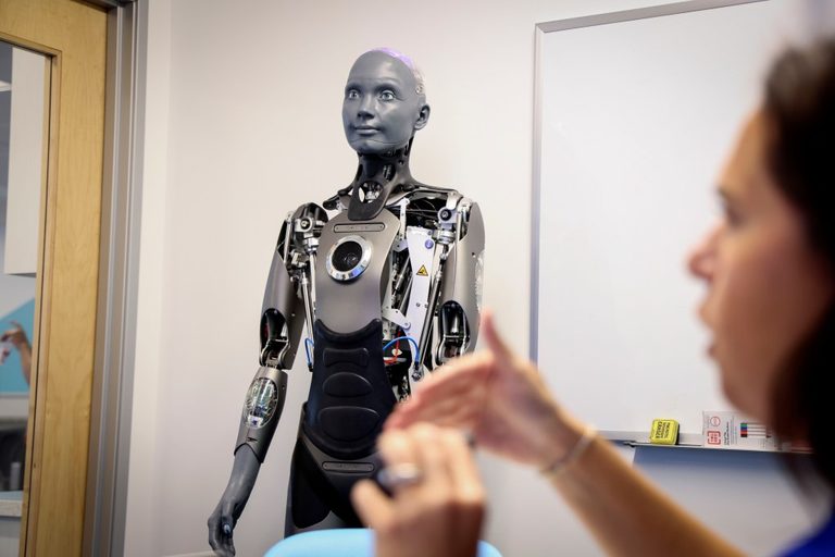 San Diego Charter School Invests In Ai Powered Robots
