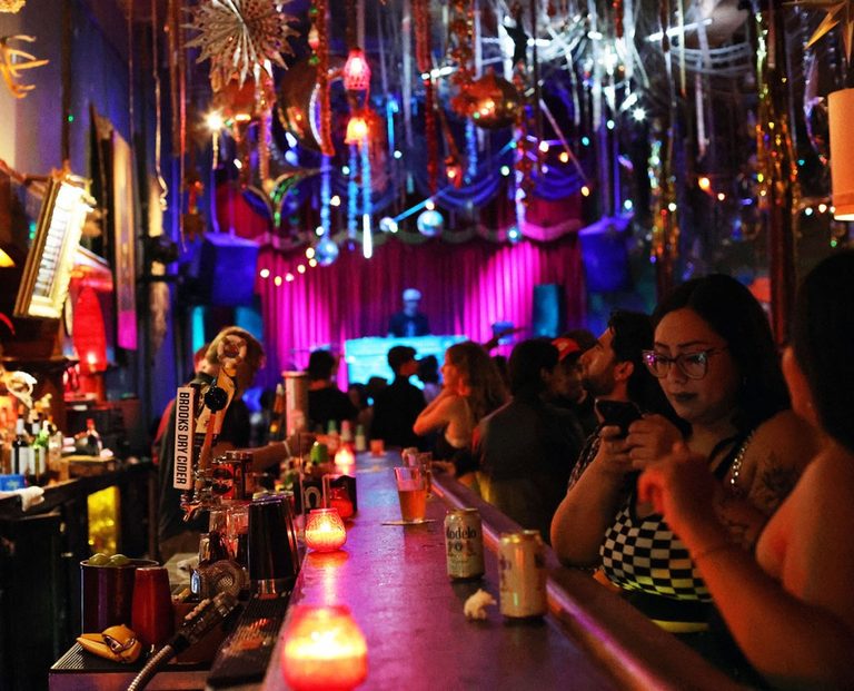 San Francisco S Make Out Room For Sale