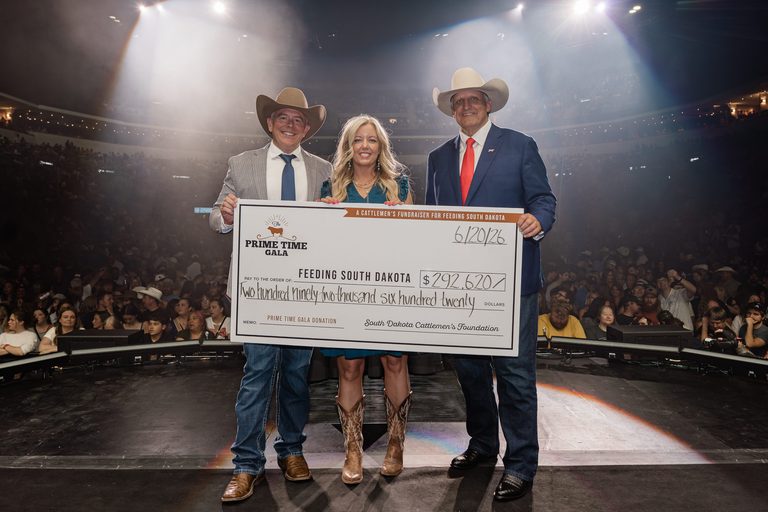 Sd Cattlemen S Foundation Raises 292 620