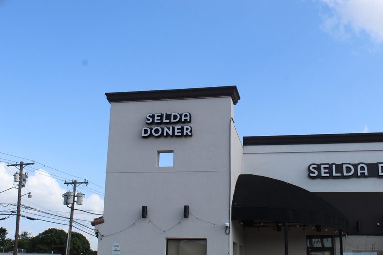 Selda Doner Gyro Closes In Richardson