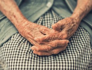 Senator Unveils Bill To Combat Senior Scams