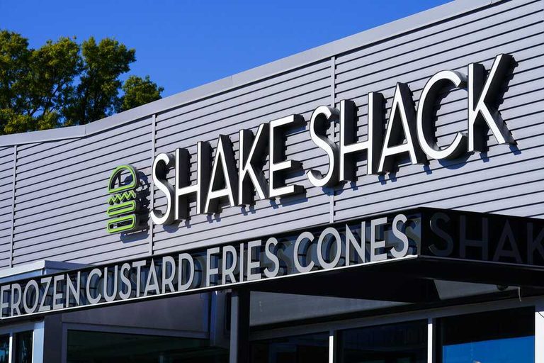 Shake Shack Opens Fifth Location In Cincinnati