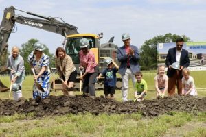 Shawnee Mission Breaks Ground On New Early Childhood Center