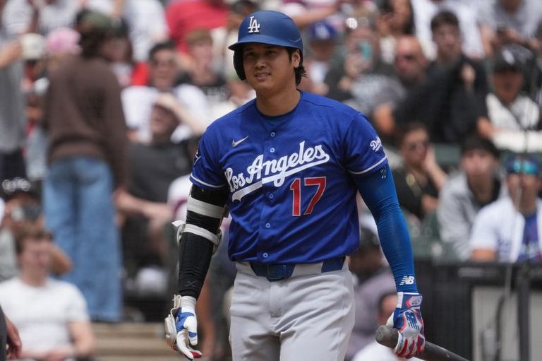 Shohei Ohtani Leads Mlb All Star Voting