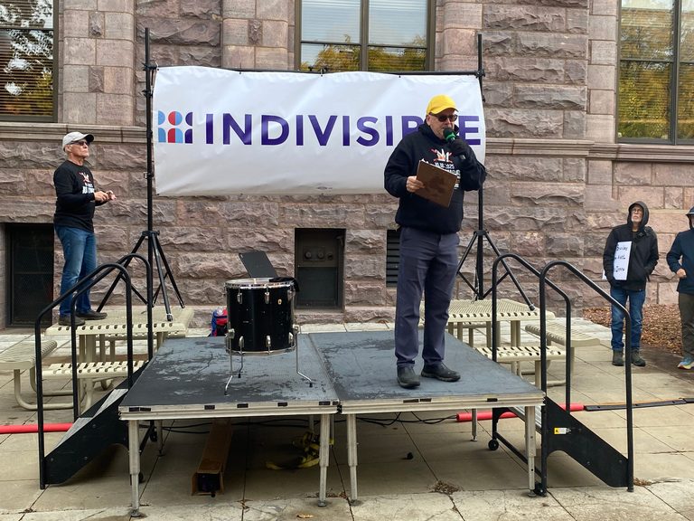 Sioux Falls Parade Committee Denies Political Groups