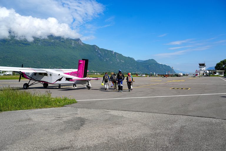 Skydiving Plane Crashes In France