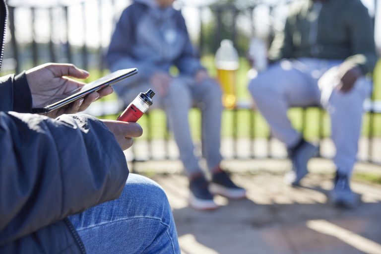 Social Media Use Linked To Early Substance Experimentation