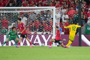 South Africa Advances To World Cup Knockout Round