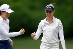 South Korean Duo Leads Dow Championship