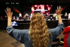 Southern Baptists To Debate Ban On Women Pastors At Annual Meeting