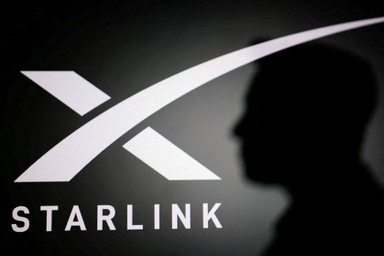 Spacex Targets Us Consumers With Starlink Mobile Service
