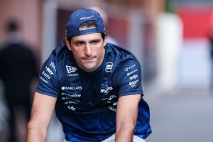 Spanish F1 Driver Supports National Team