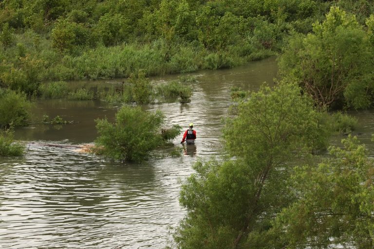 Springfield Fire Department Suspends Search At Lake Springfield