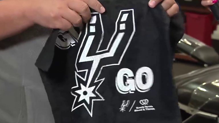 Spurs Swag Boosts Blood Donations
