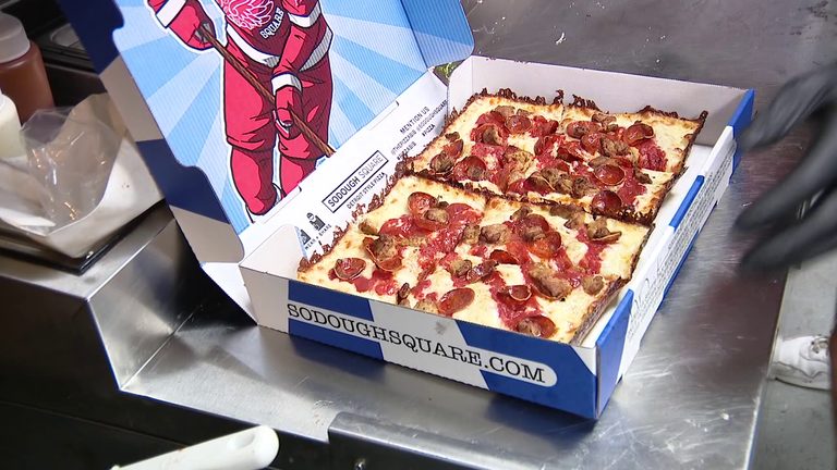 St Pete S Sodough Square Serves Authentic Detroit Pizza