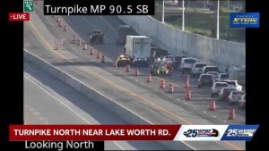 Stalled Box Truck Blocks Lane On Florida S Turnpike