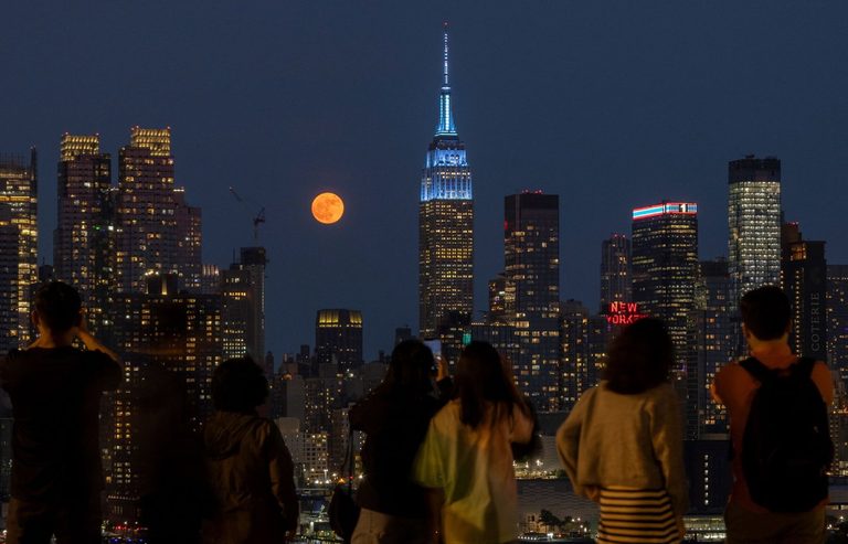 Strawberry Moon Rises This Week