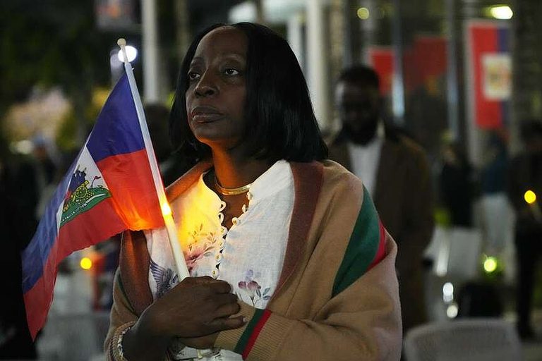 Supreme Court Ends Protections For Haitian Syrian Immigrants