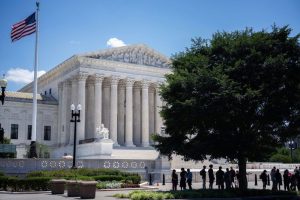 Supreme Court Police Need Warrant For Cellphone Location Data