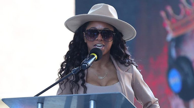 Tasha Steelz Re Signs With Tna