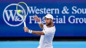 Tennis Player Fined 40 000