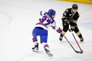 Texas Hockey Player Aims For Nhl