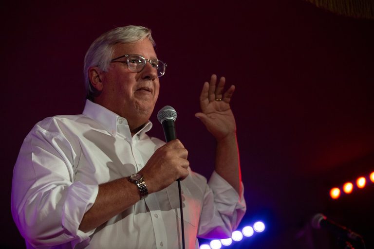 Texas Independent Candidate Sues Over Ballot Rules