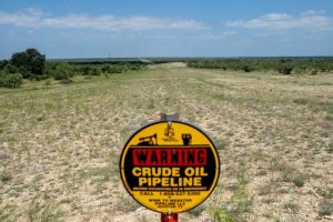 Texas Landowners Fight Pipeline Eminent Domain