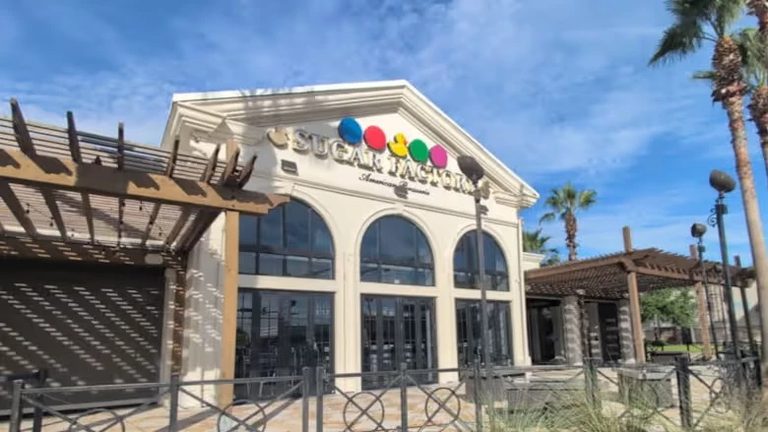 The Sugar Factory Closes