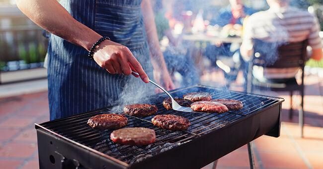Tips For A Successful Summer Cookout With Family And Friends