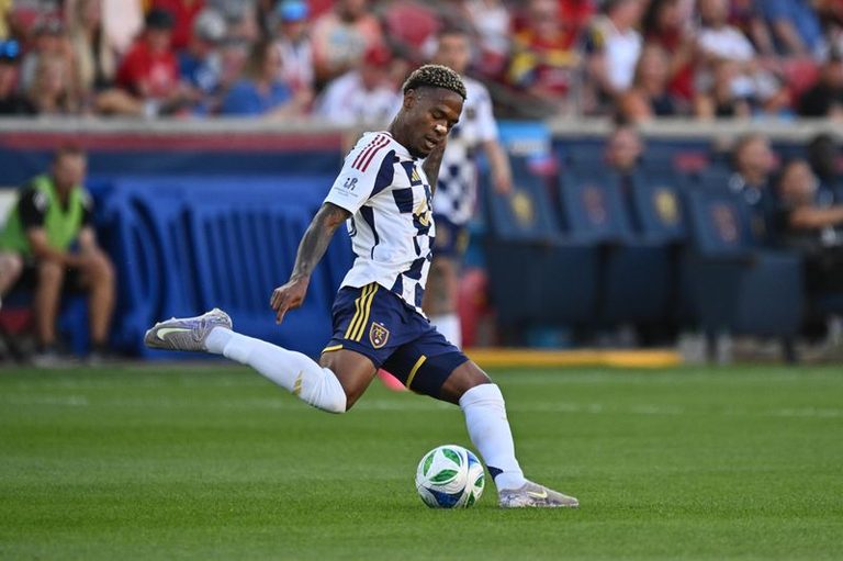 Toronto Acquires Midfielder