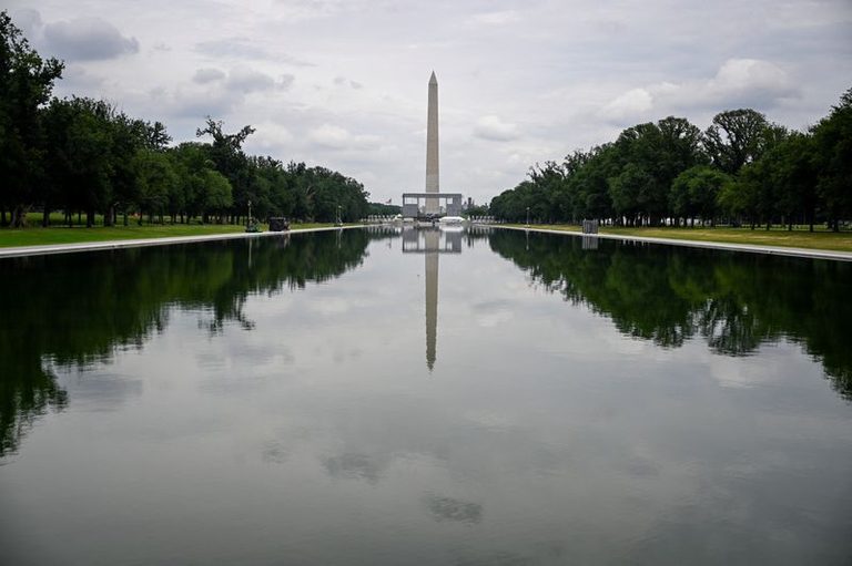 Trump Announces Reflecting Pool Public Golf Course Plans