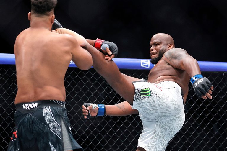 Trump Helps Ufc Fighter Derrick Lewis