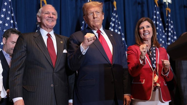 Trump S Endorsement Tested In South Carolina