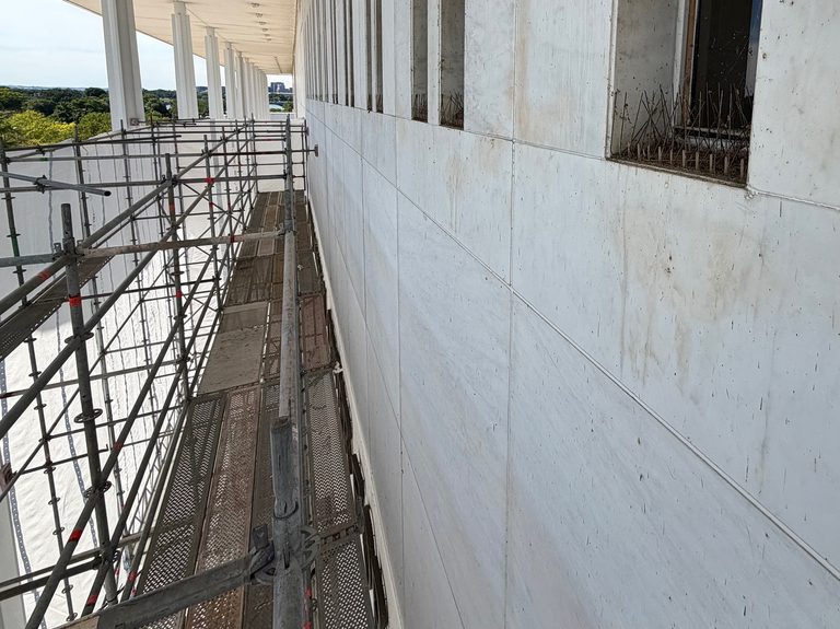 Trump S Name Removed From Kennedy Center