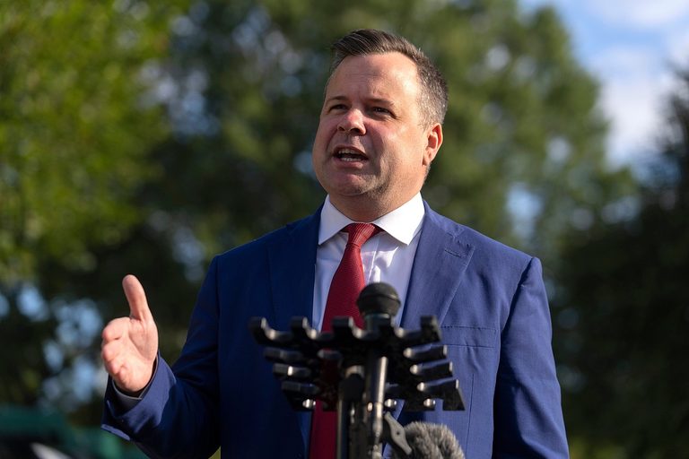 Trump Sticks With Pulte For Intel Job