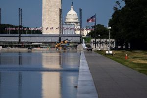 Trump To Repair National Mall Reflecting Pool