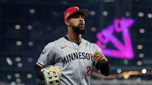 Twins Pitching Gives Edge Over Rangers