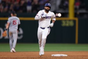 Twins Sweep Rangers