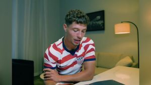 U S Soccer Player Receives Letter From Dad