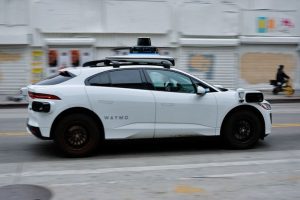 Uber Waymo End Robotaxi Partnership