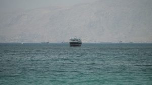 Un Pauses Ship Evacuation
