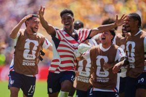 Us Advances To World Cup Knockout Round