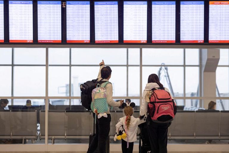 Us Air Fares Rise 4 7