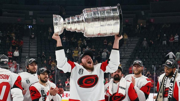 Us Hockey Sees Surge In Popularity
