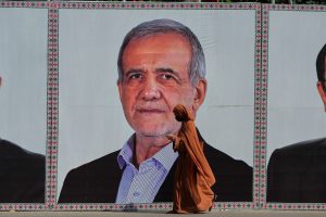 Us Iran Negotiate War Ending Deal