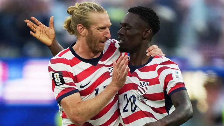 Usmnt Faces Australia In World Cup Match
