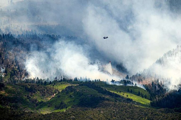 Utah Battles Largest Us Wildfire